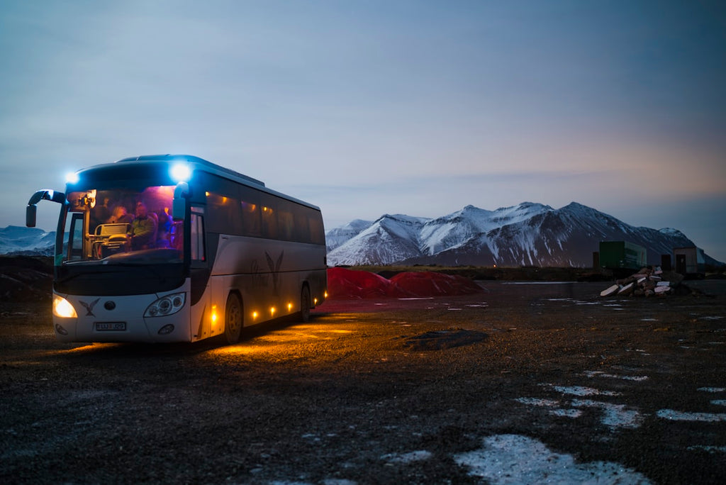 Train nuit voyage — GUIIN